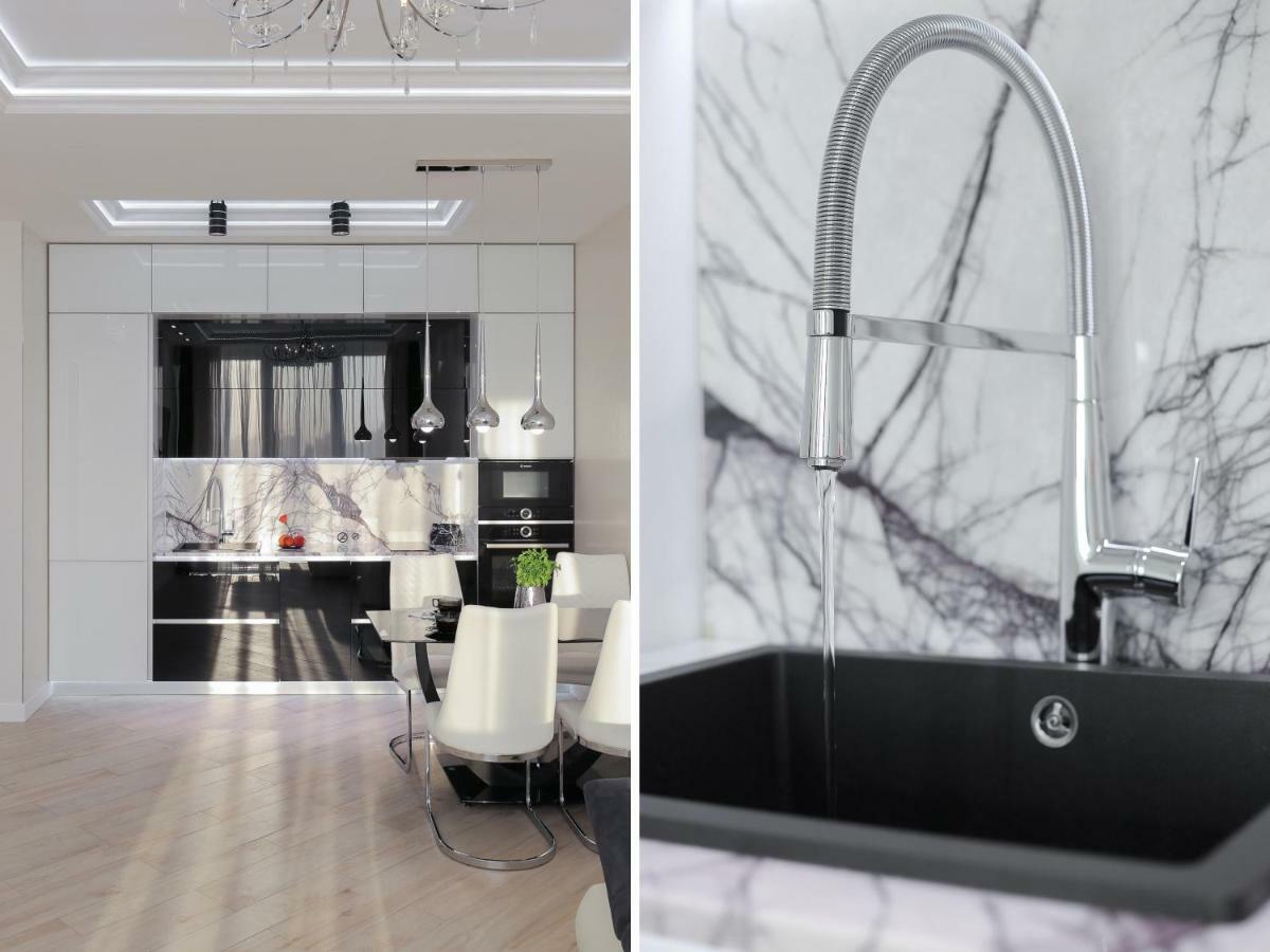 Black&White Apartment In Smart Plaza Kijów Zewnętrze zdjęcie