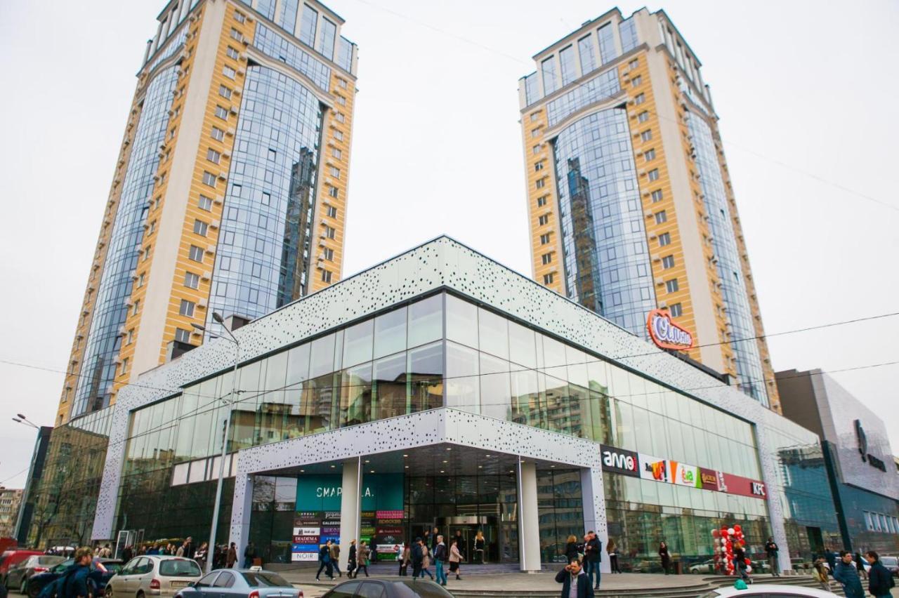 Black&White Apartment In Smart Plaza Kijów Zewnętrze zdjęcie